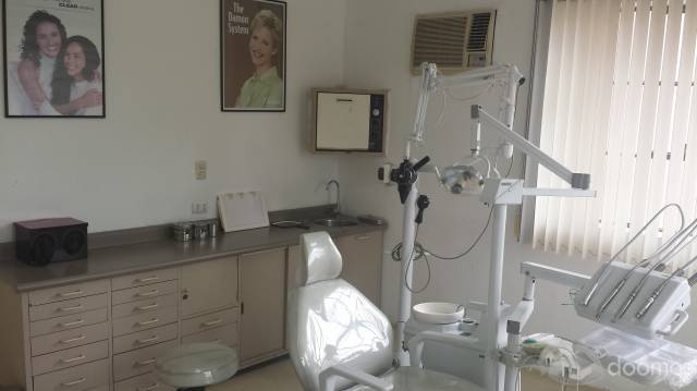 Consultorio Dental en Miraflores comparto