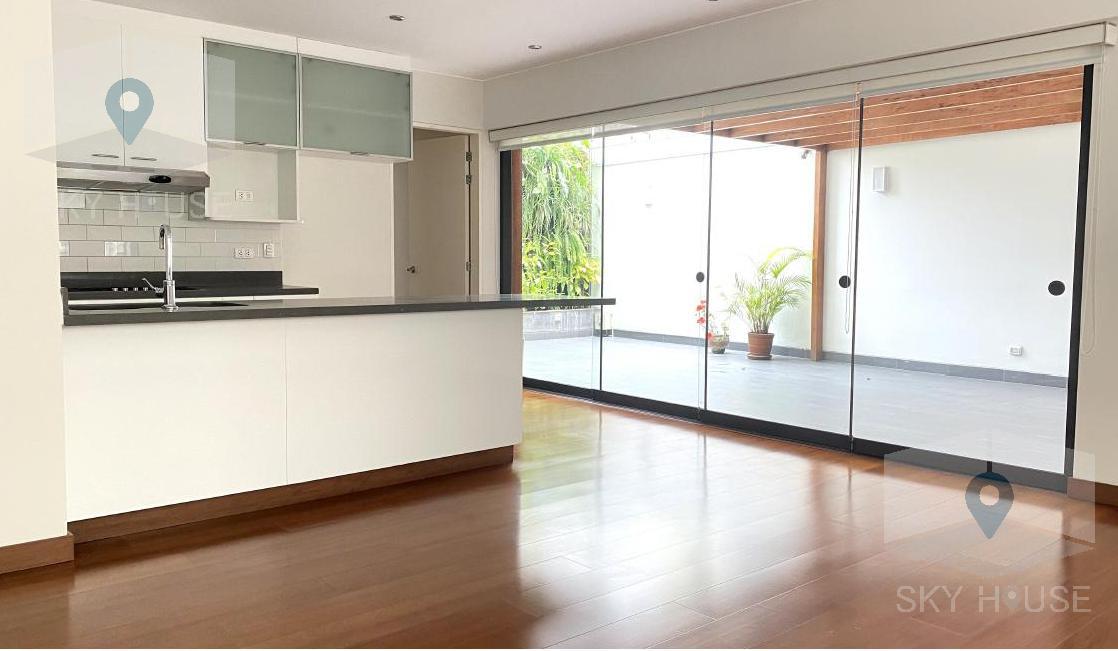 Vendo  moderno flat con inquilino Avendaño Miraflores 123m2